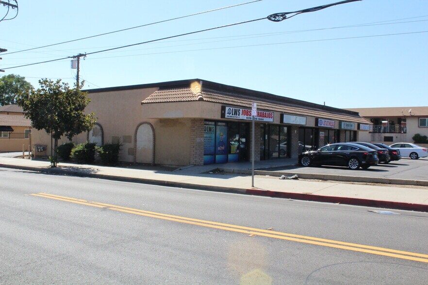 More Photos Of 15660 Amar Rd, La Puente Freestanding For Sale