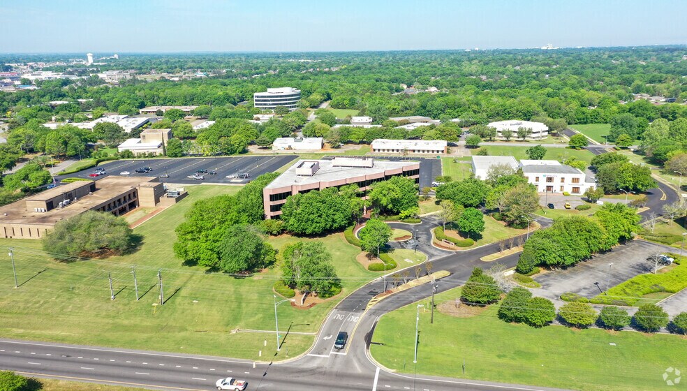 More Photos Of 3500 Eastern Blvd, Montgomery Office For Lease