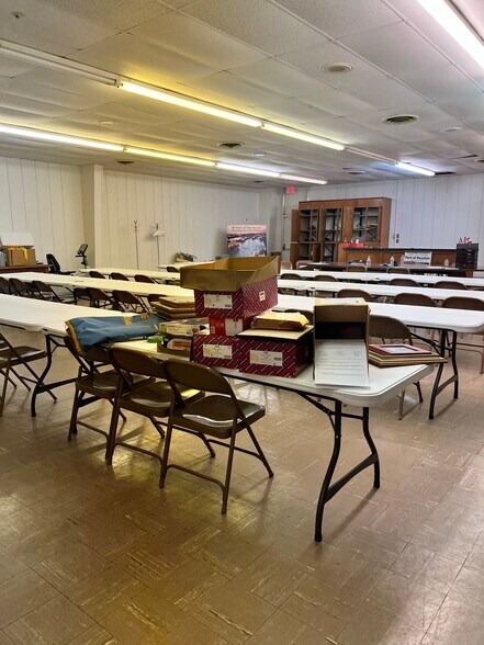 More Photos Of 7524 Avenue N, Houston Office For Lease