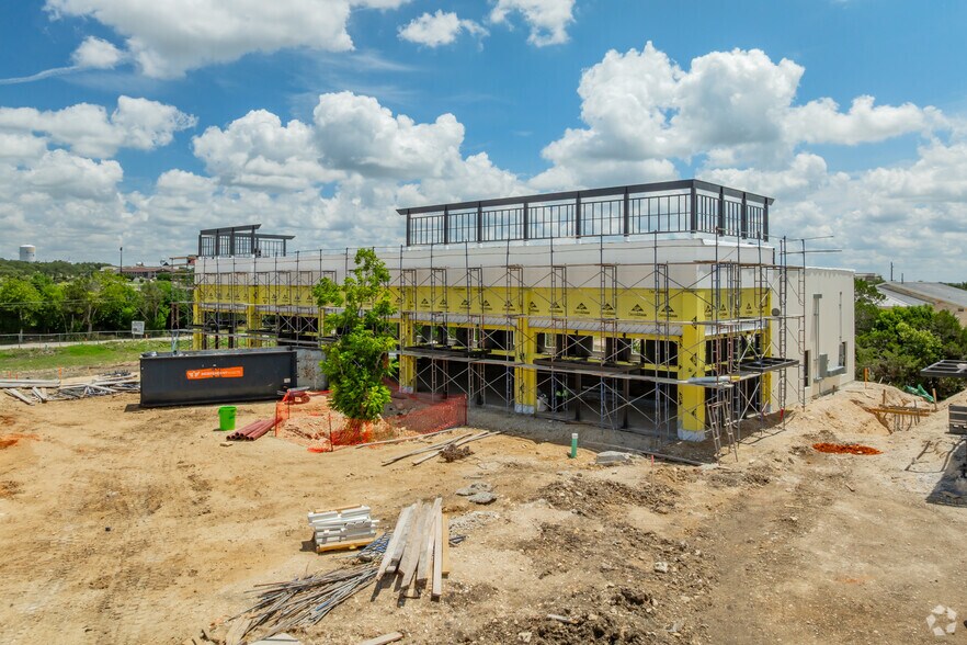 More Photos Of 5 Coughran Rd, Boerne Medical For Sale