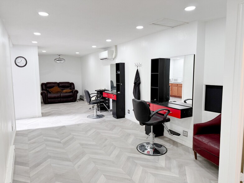 More Photos Of 205 SW First St, Ontario Freestanding For Sale