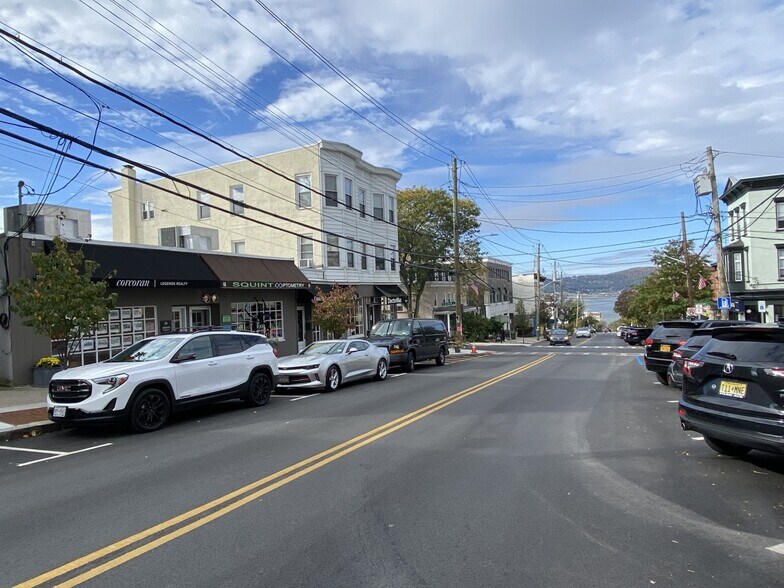 More Photos Of 64-68 Main St, Irvington Storefront Retail Residential For Lease