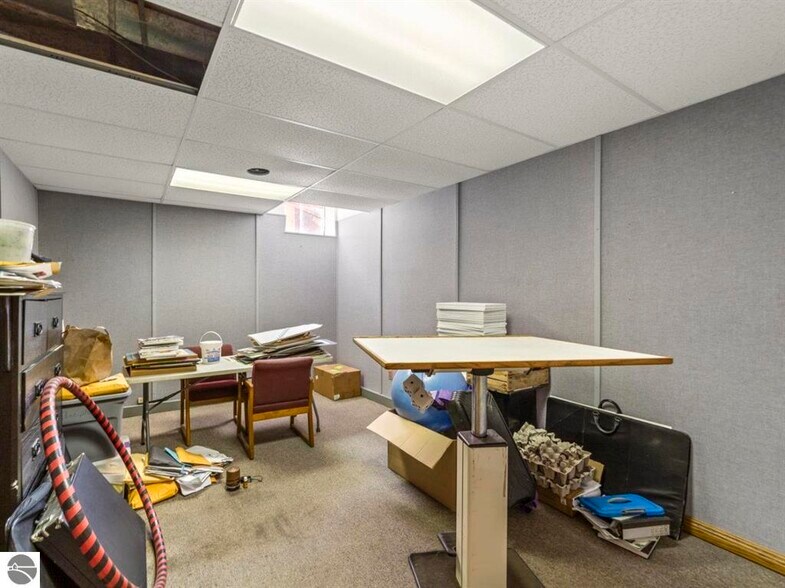 More Photos Of 180 S Benzie Blvd, Beulah Storefront Retail Office For Sale