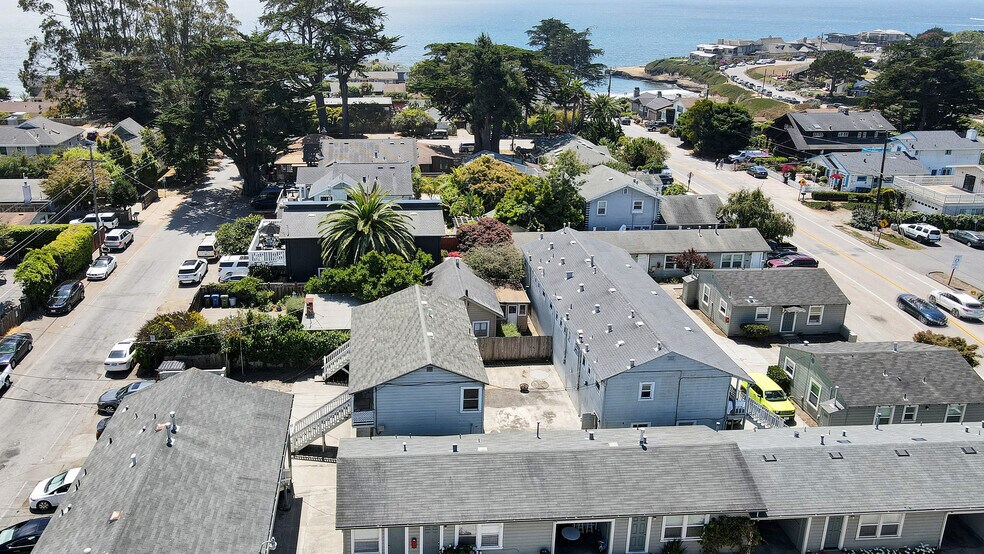 More Photos Of 21661 E Cliff Dr, Santa Cruz Apartments For Sale