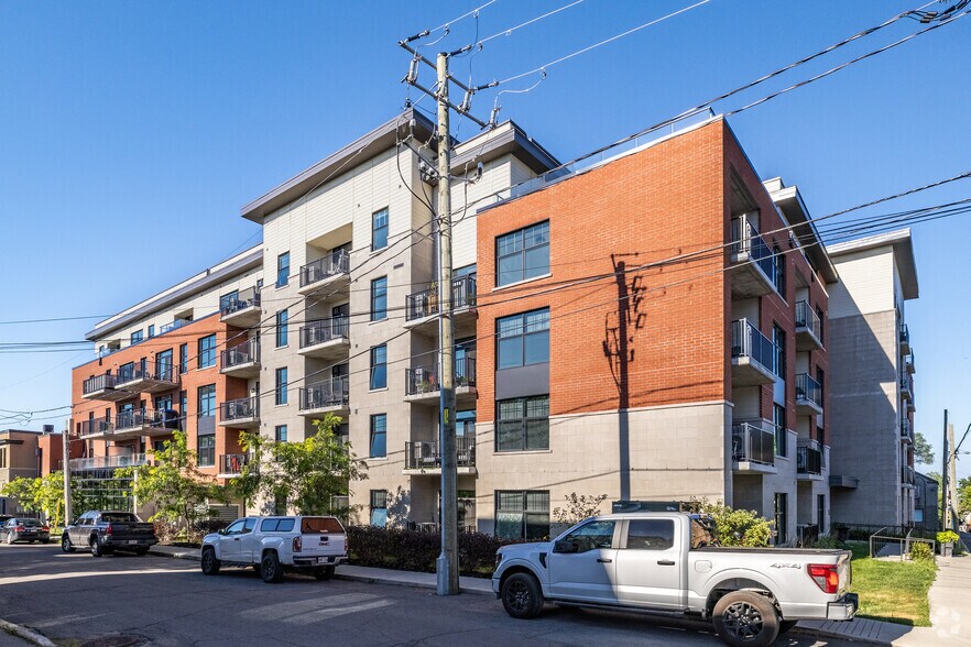 More Photos Of 75 Rue Principale, Gatineau Apartments For Sale
