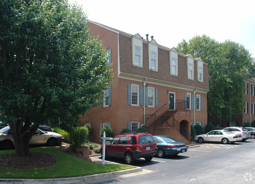 More Photos Of 750 Hammond Dr NE, Atlanta Office For Sale