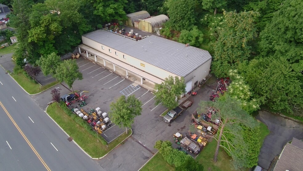 More Photos Of 1190 Pompton Ave, Cedar Grove General Retail For Sale