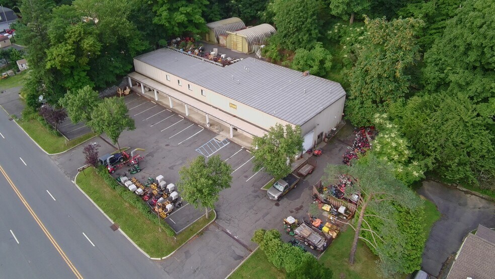 More Photos Of 1190 Pompton Ave, Cedar Grove General Retail For Sale