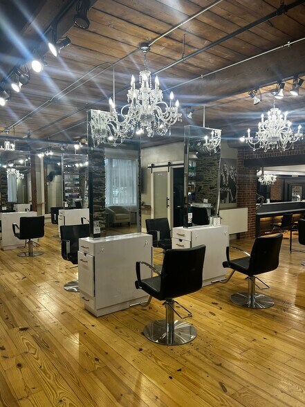 More Photos Of 128-132 Dorrance St, Providence Office For Lease