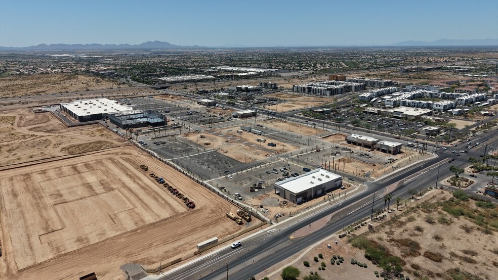 More Photos Of 1361 S Signal Butte Rd, Mesa Storefront For Sale