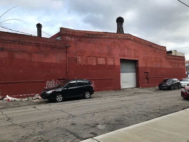 More Photos Of 1701 Germantown Ave, Philadelphia Warehouse For Sale