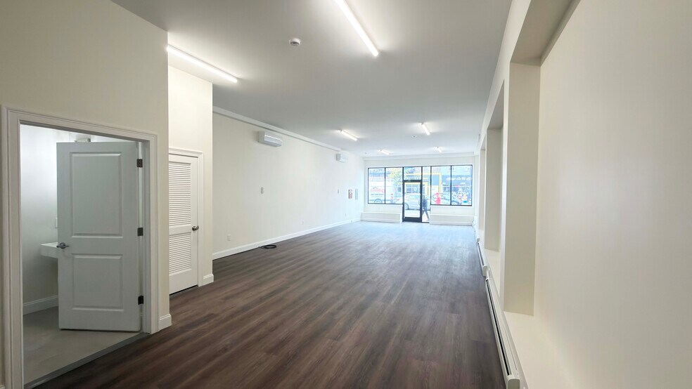 More Photos Of 5222 Bergenline Ave, West New York Storefront Retail Residential For Lease