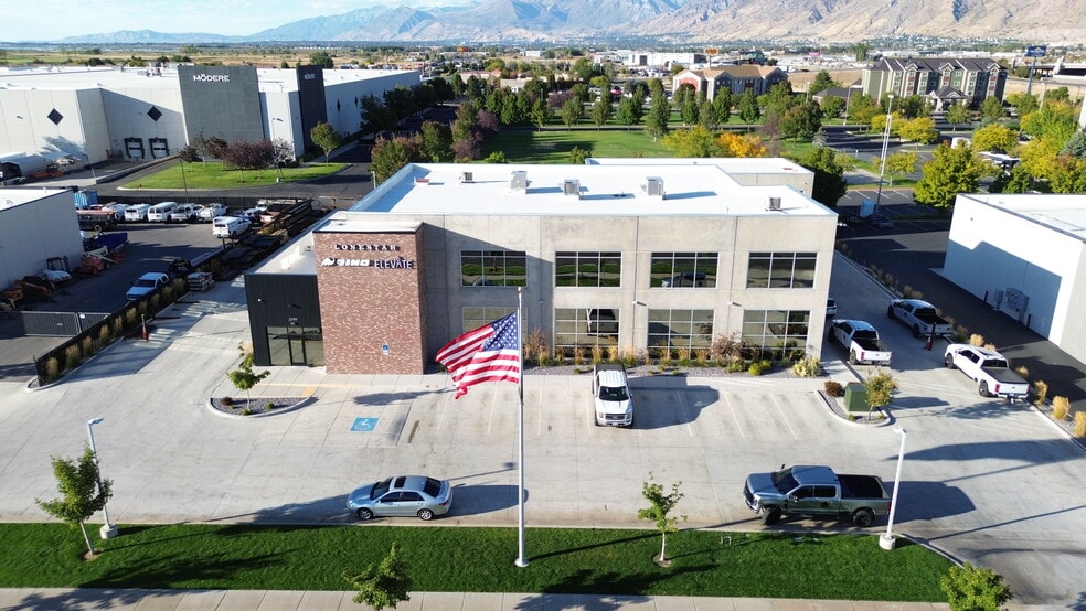 More Photos Of 2208 W 700 S, Springville Light Manufacturing For Sale