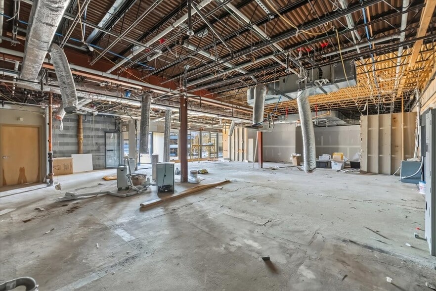 More Photos Of 2 Forest Ave, Paramus Medical For Lease