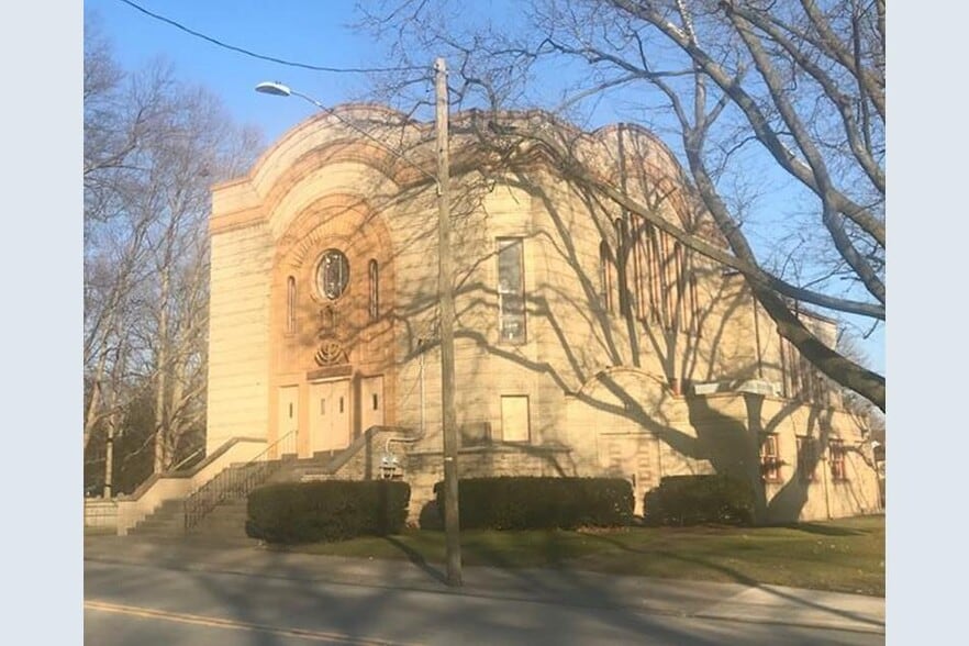 More Photos Of 908 Highland Ave, New Castle Religious Facility For Sale