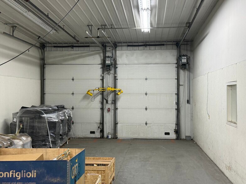 More Photos Of 1104 SE 8th St, Grand Rapids Industrial For Lease