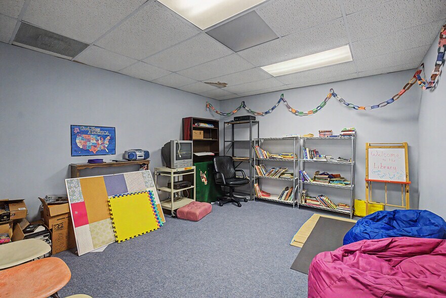 More Photos Of 2111 Skyline Dr, Mesquite Religious Facility For Sale
