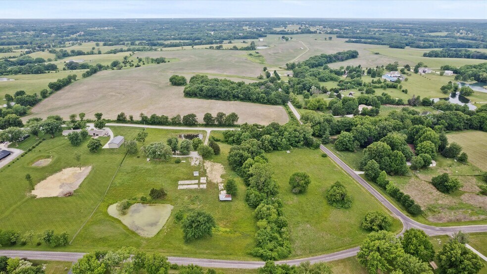 More Photos Of 12703 Northern Ave, Liberty Land For Sale