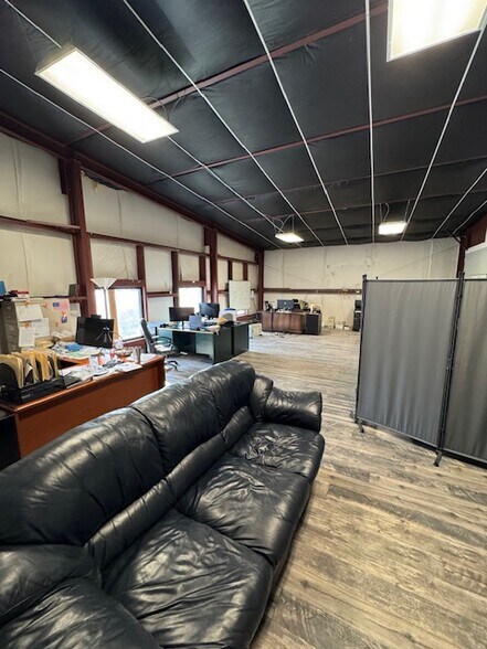 More Photos Of 5960 Atlanta Hwy, Alpharetta Storefront Retail Office For Sale