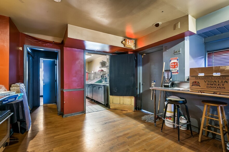 More Photos Of 2218 Boston St, Baltimore Storefront Retail Residential For Sale