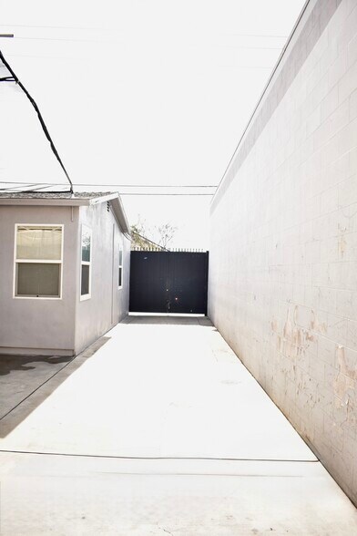 More Photos Of 9375 Fern St, South El Monte Apartments For Sale