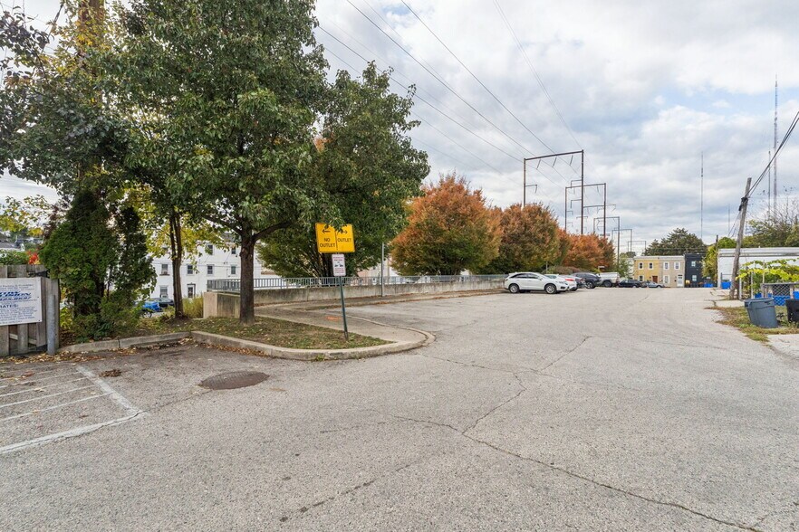 More Photos Of ,  Unknown For Sale