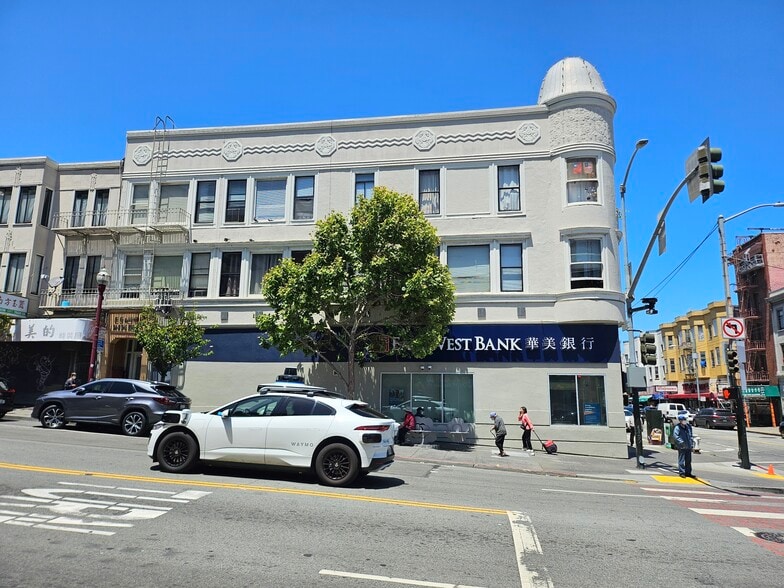 More Photos Of 700 Broadway, San Francisco Apartments For Sale