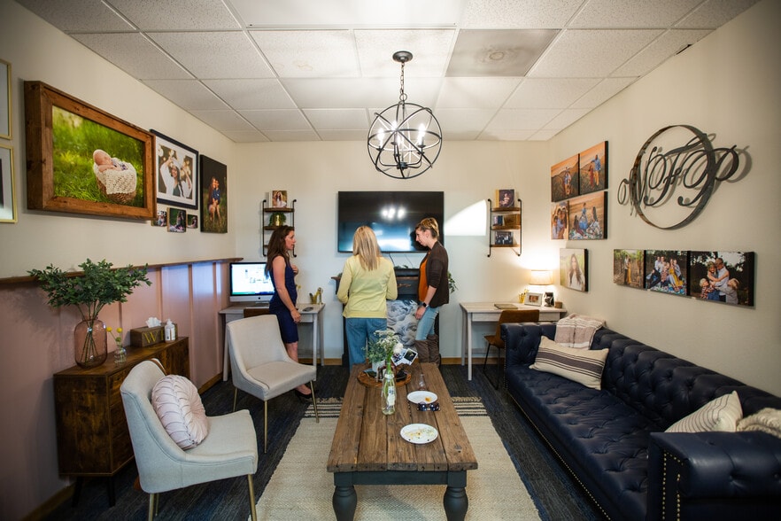 More Photos Of 490 Chadbourne Rd, Fairfield Coworking Space
