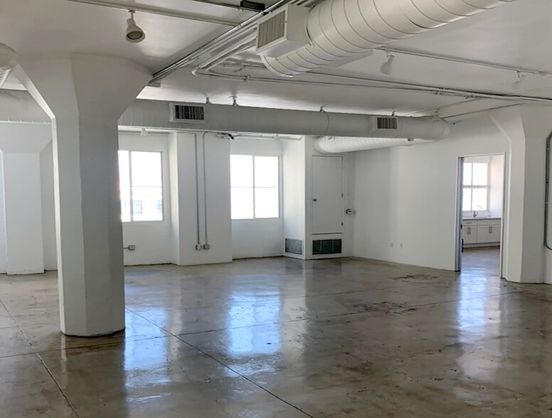 More Photos Of 309 E 8th St, Los Angeles Loft Creative Space For Sale