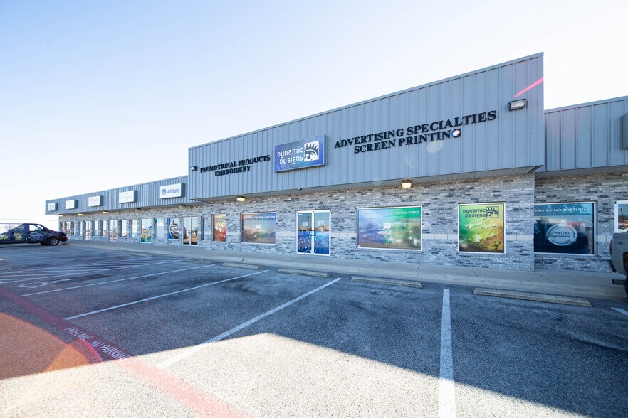 Primary Photo Of 2100 E Stan Schlueter Loop, Killeen Storefront Retail Office For Lease