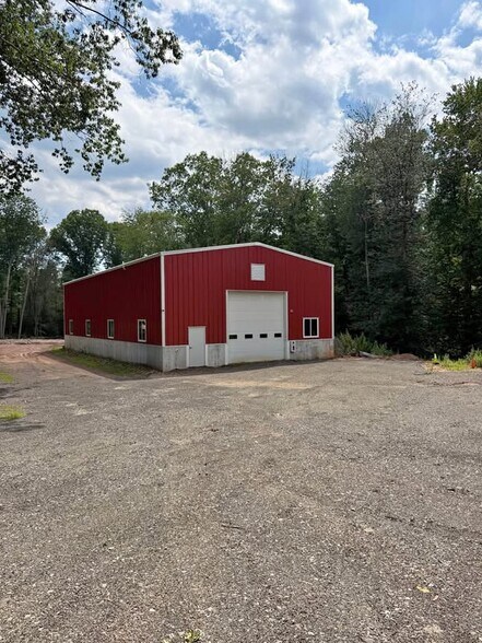 Primary Photo Of 41 Industrial Park Access Rd, Middlefield Industrial For Lease