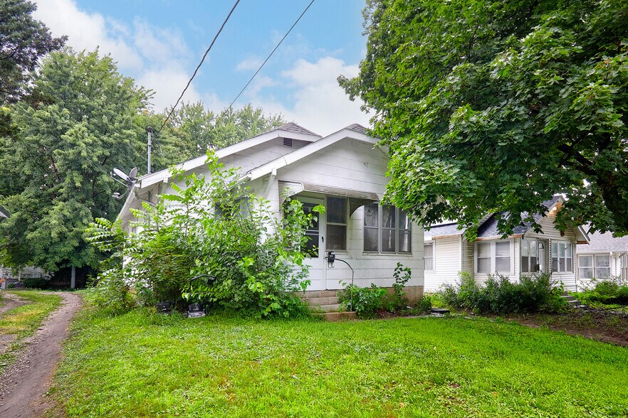 More Photos Of , Des Moines Multifamily For Sale