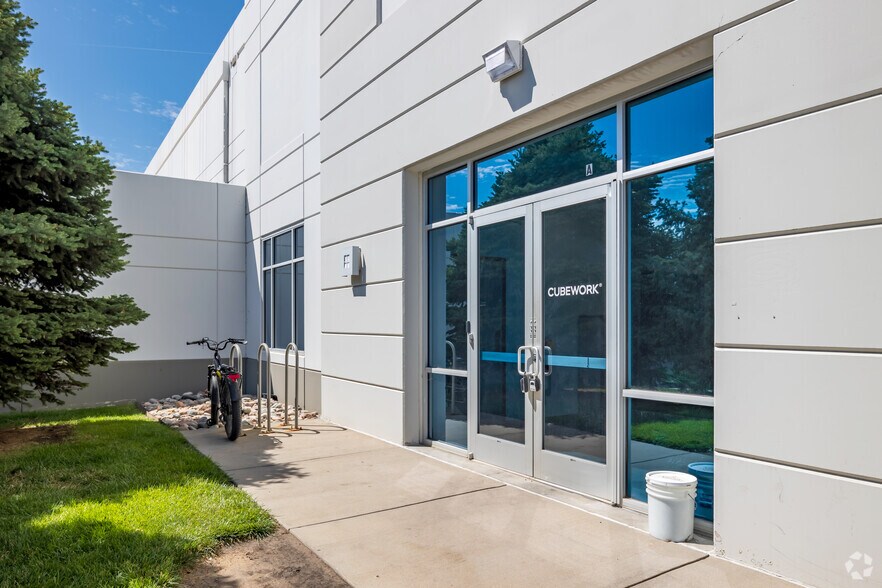 More Photos Of 2470 Airport Blvd, Aurora Distribution For Lease