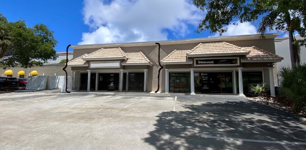 Primary Photo Of 2169-2172 Trade Center Way, Naples Light Manufacturing For Lease