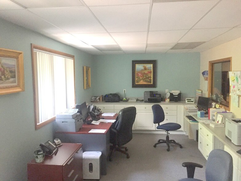 More Photos Of 2130 Highway 35, Sea Girt Medical For Sale