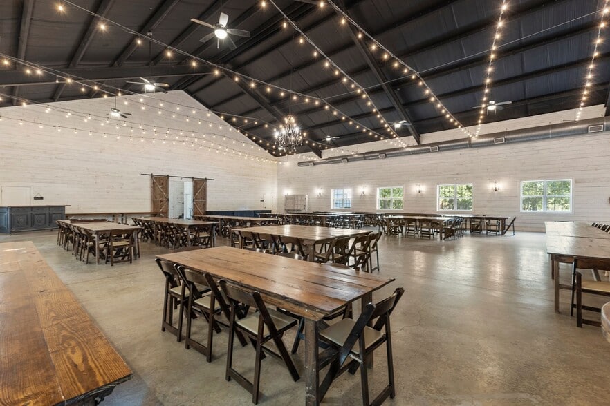 More Photos Of 1297 County Road 3318, Greenville Specialty For Sale