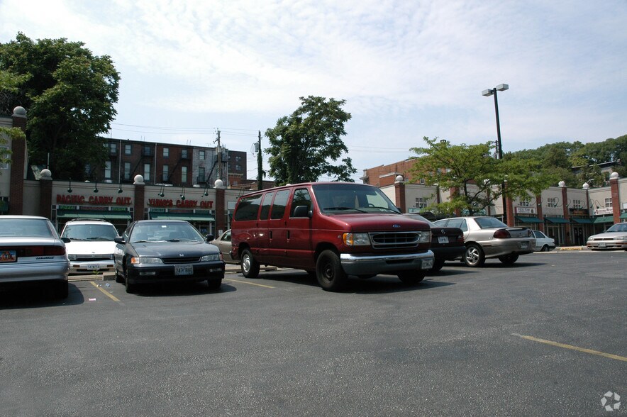 More Photos Of 808-840 Guilford Ave, Baltimore Storefront For Lease