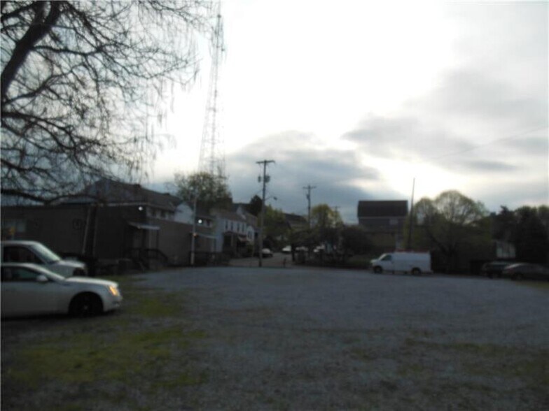 More Photos Of 200 Fingal St, Pittsburgh Sports And Entertainment For Sale