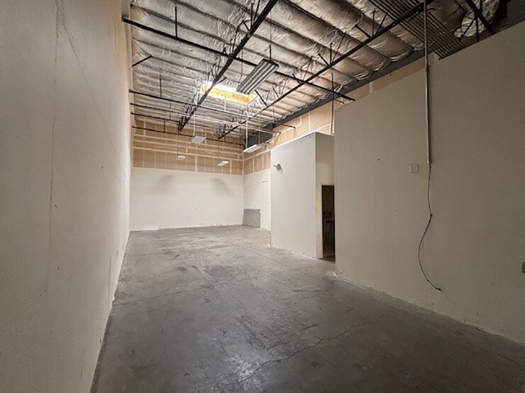 More Photos Of 401-457 Gateway Rd, Napa Warehouse For Lease