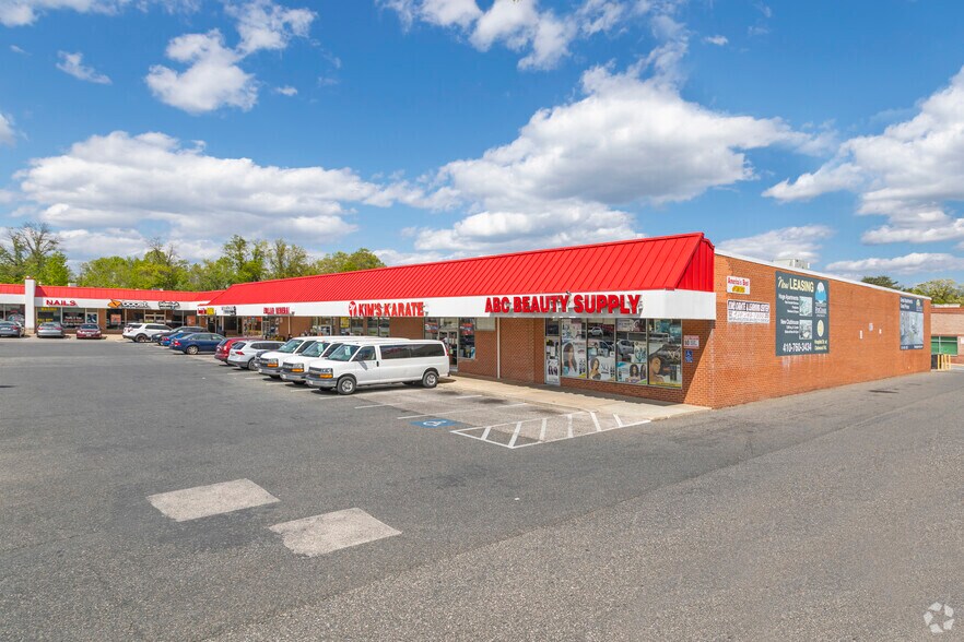 More Photos Of 344 Hospital Dr S, Glen Burnie Storefront For Lease