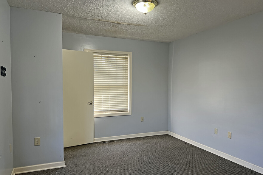 More Photos Of 1119 Brookhaven Rd, Franklin Healthcare For Sale