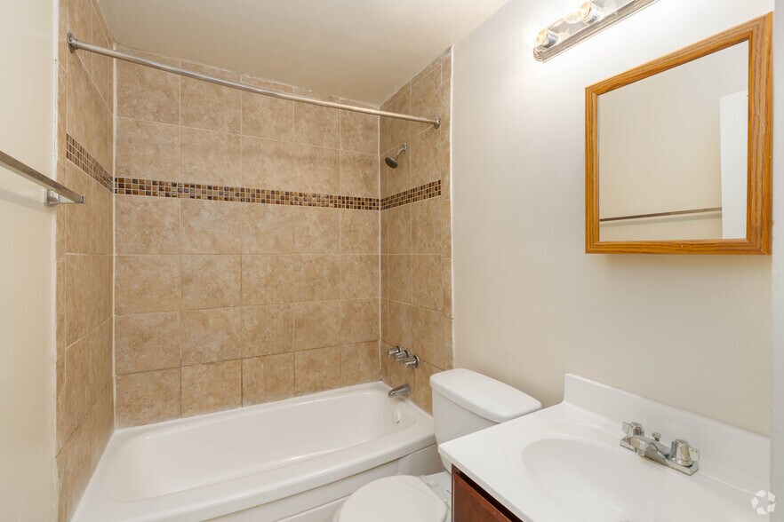 More Photos Of 6004-6028 Amberwood Rd, Baltimore Apartments For Sale