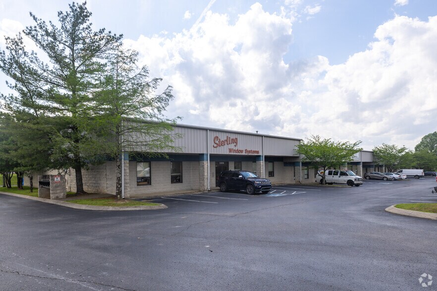 Primary Photo Of 2915-2929 Murfreesboro Pike, Antioch Light Manufacturing For Lease