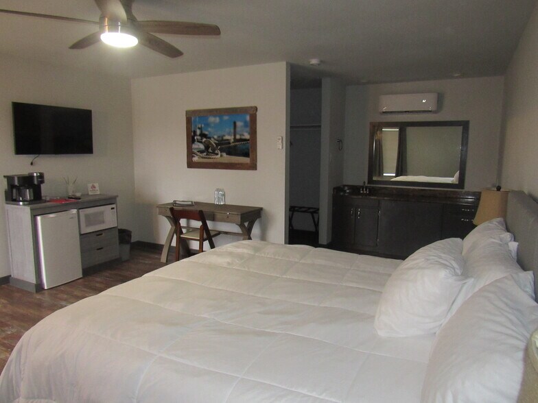 More Photos Of 75005 N Hwy 289, Pottsboro Hotel For Sale