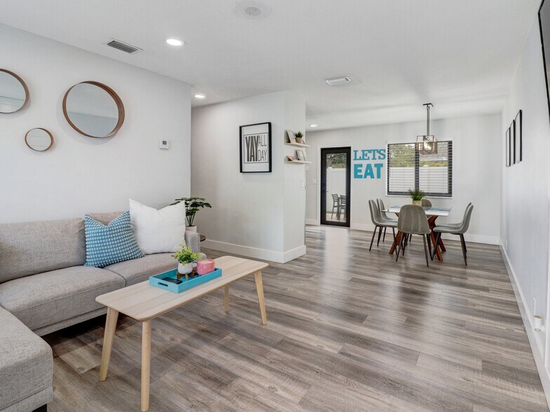 More Photos Of 1705-1709 NE 3rd Ave, Delray Beach Apartments For Sale