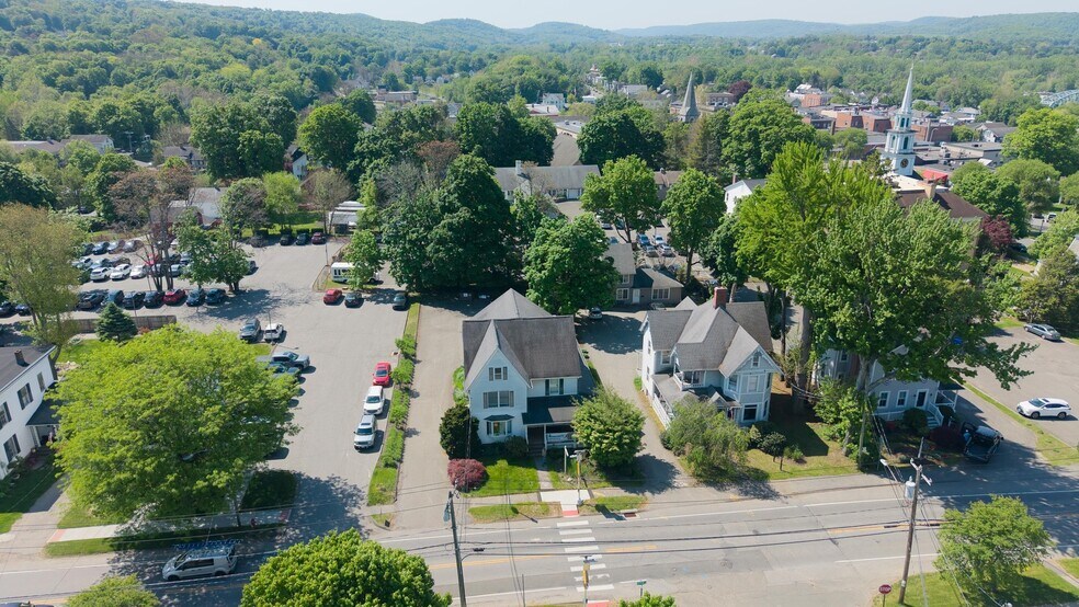 More Photos Of 14 Elm St, New Milford Office For Lease