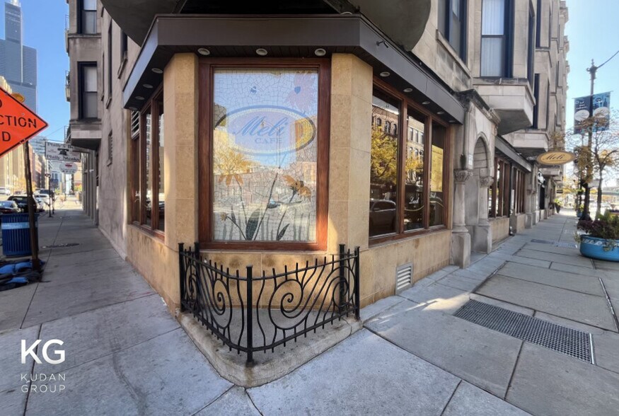 More Photos Of 301-315 S Halsted St, Chicago Apartments For Lease