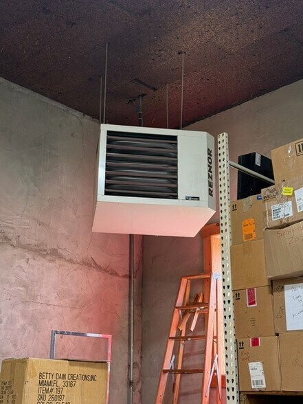 More Photos Of 419 Plattekill Ardonia Rd, Wallkill Industrial For Lease