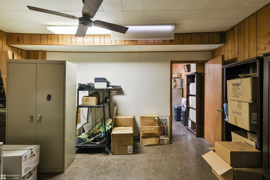 More Photos Of 419-437 W Emaus ave, Allentown General Retail For Sale