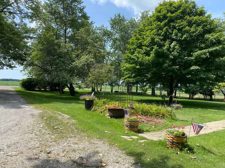 More Photos Of 4540 E State Road 32, Lebanon Warehouse For Sale